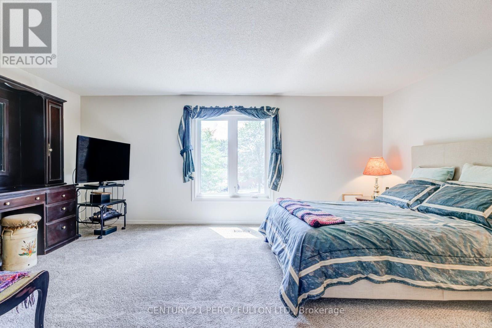 1391 Anton Square, Pickering, Ontario  L1V 5T5 - Photo 15 - E13688250