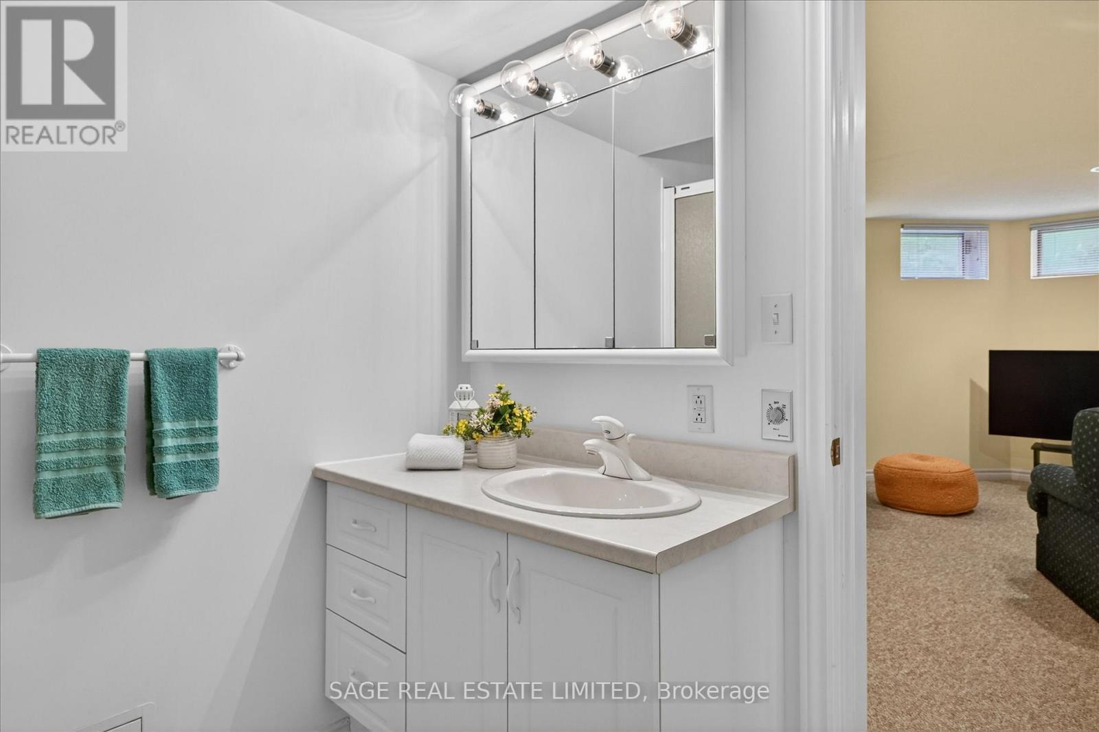 34 Patricia Place, Kawartha Lakes, Ontario  K0M 1A0 - Photo 33 - X13460056