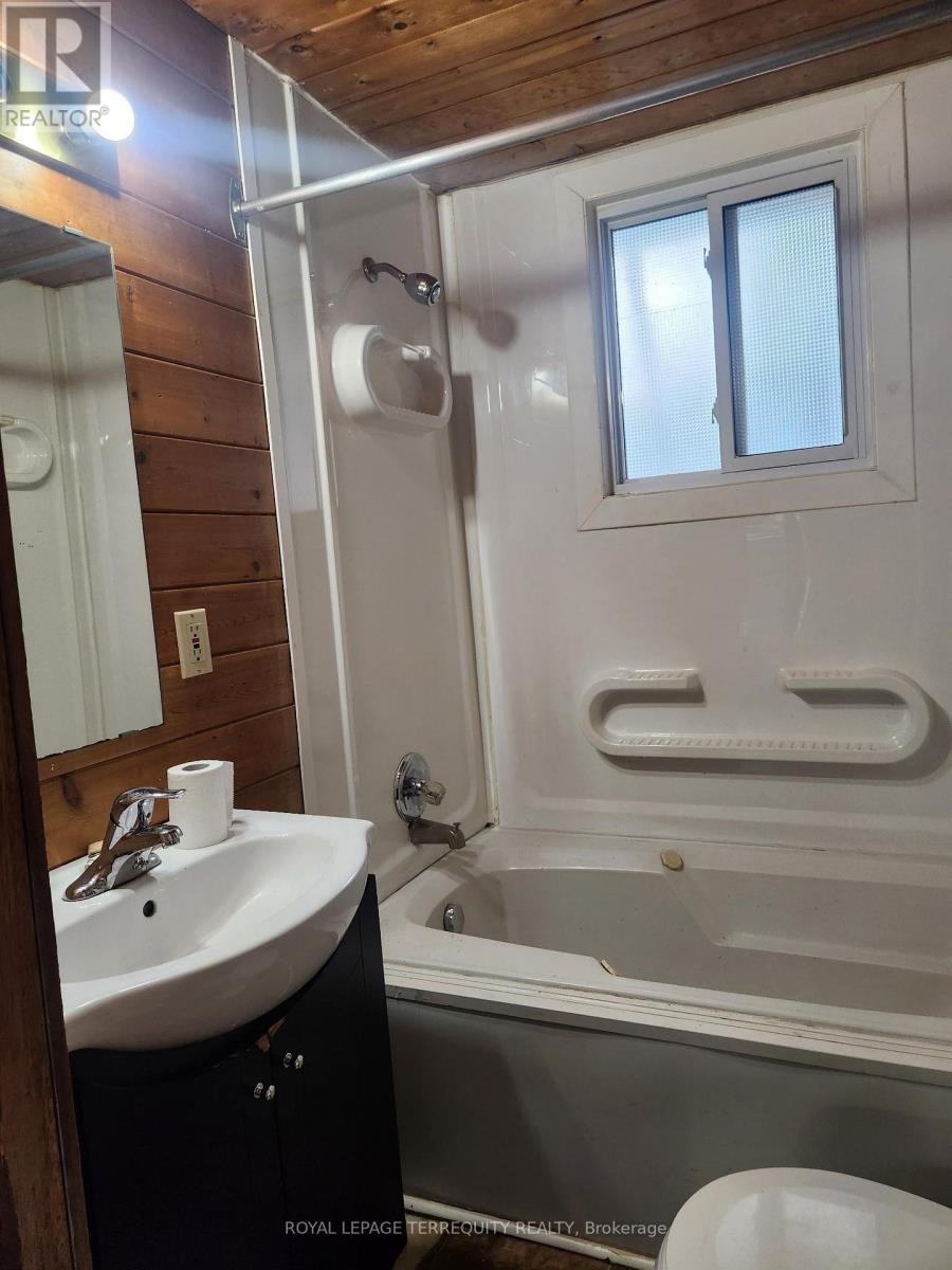 8 - 550 Lakeshore Drive, North Bay, Ontario  P1A 2E6 - Photo 13 - X13692262