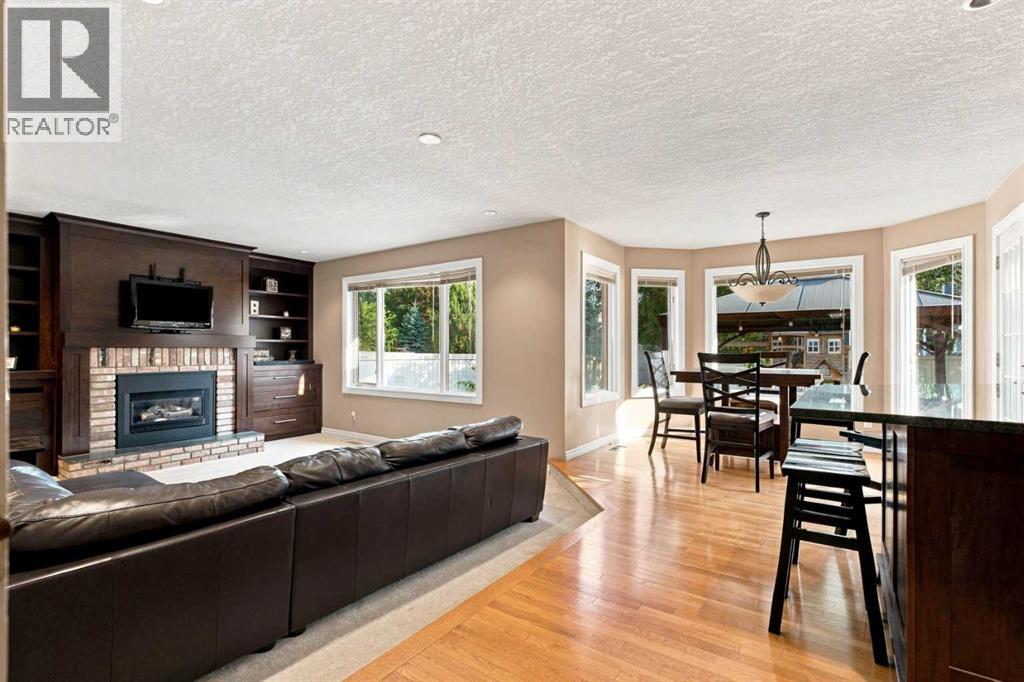 70 Sunset Way SE, Calgary, Alberta  T2X 3C1 - Photo 13 - A2338509