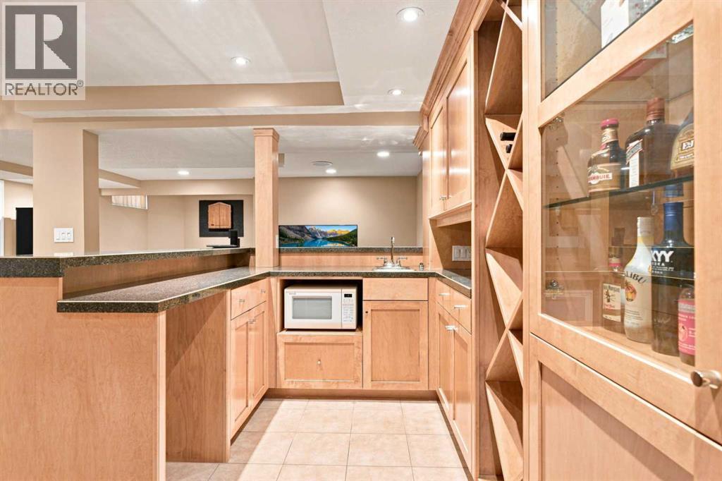 70 Sunset Way SE, Calgary, Alberta  T2X 3C1 - Photo 39 - A2338509