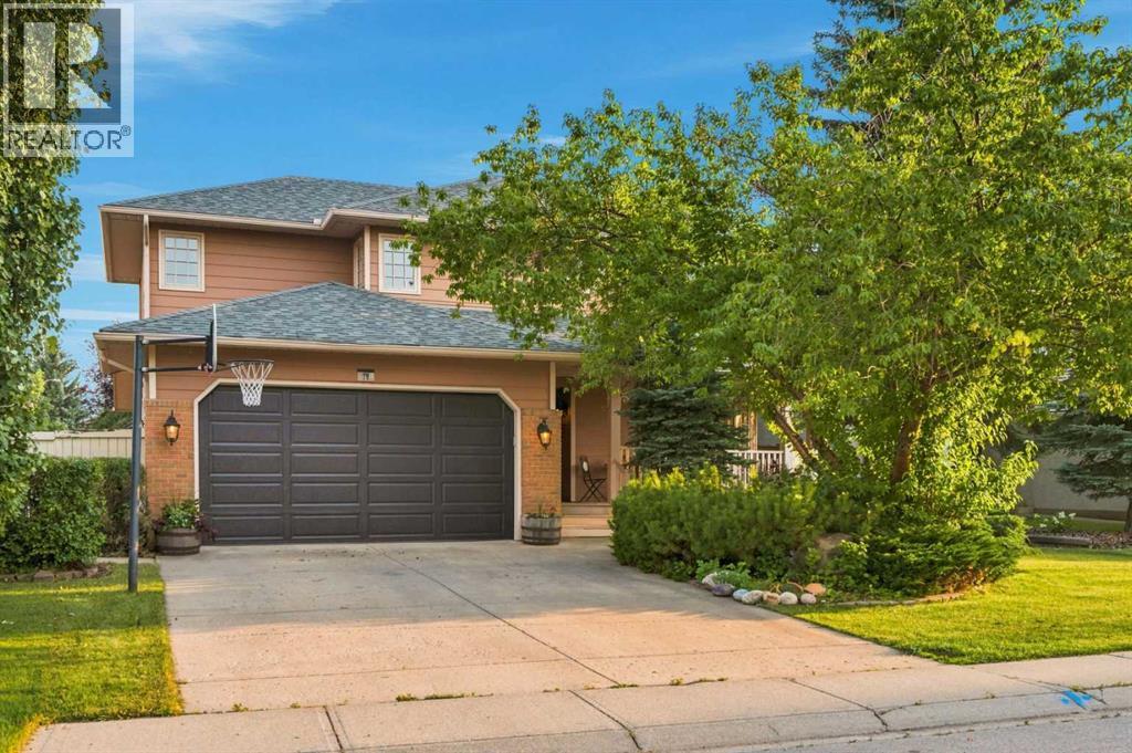 70 Sunset Way SE, Calgary, Alberta  T2X 3C1 - Photo 4 - A2338509