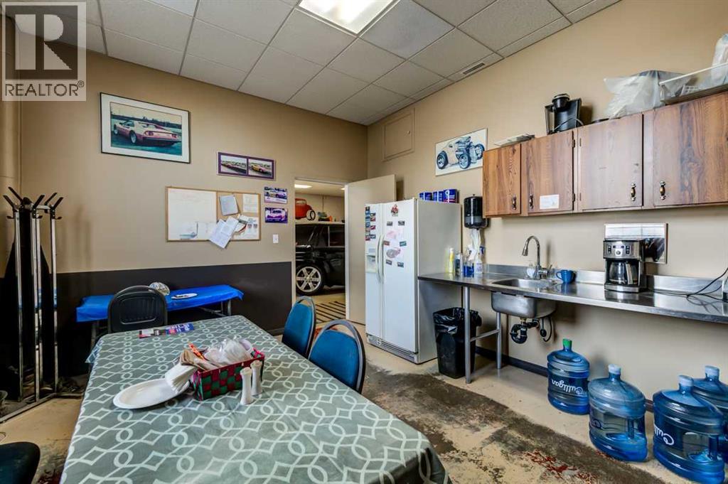 14230 115 Avenue NW, Edmonton, Alberta  T5M 3B7 - Photo 19 - A2338007