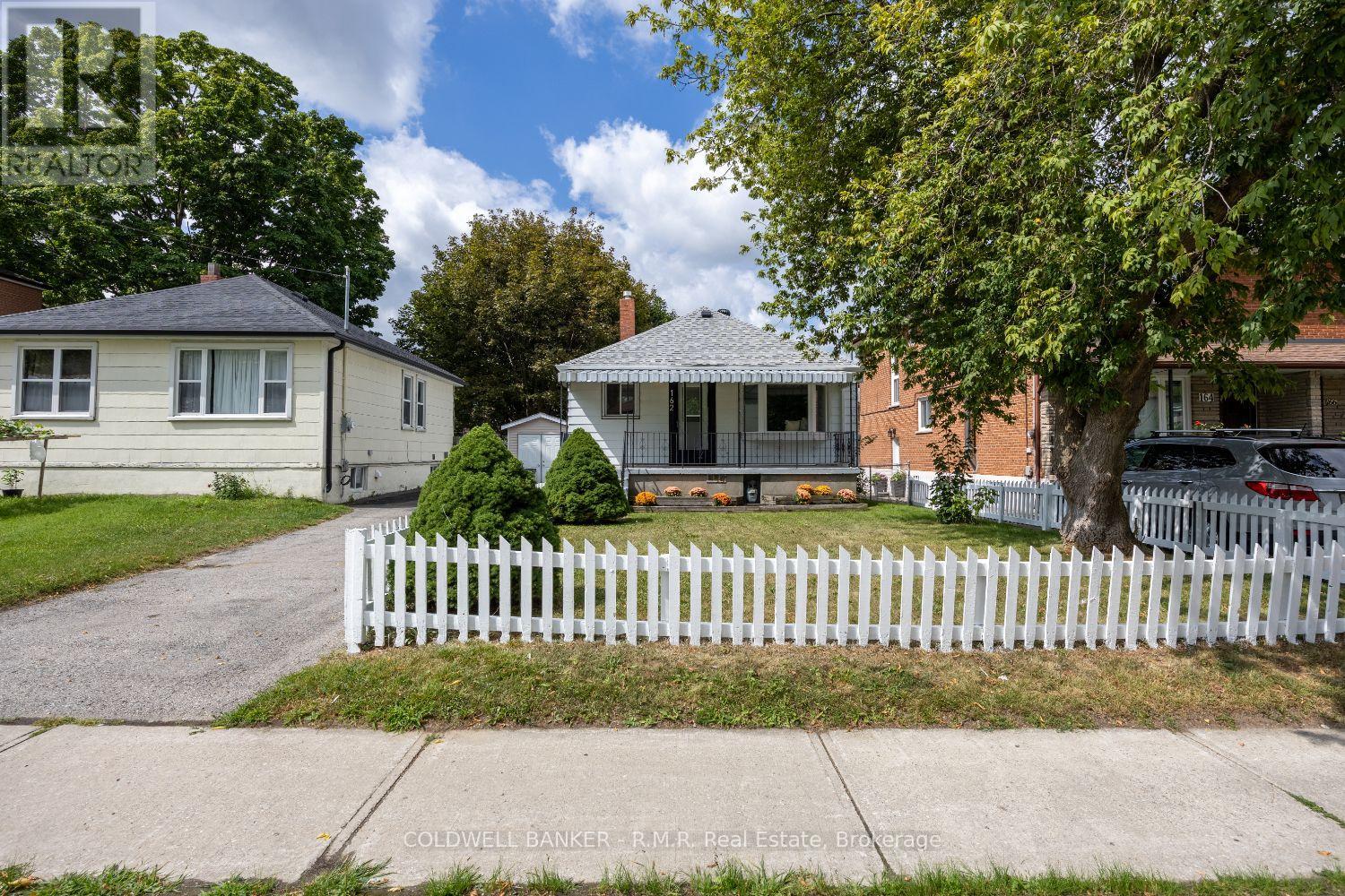 162 Magnolia Avenue, Toronto, Ontario  M1K 3K8 - Photo 3 - E13695346