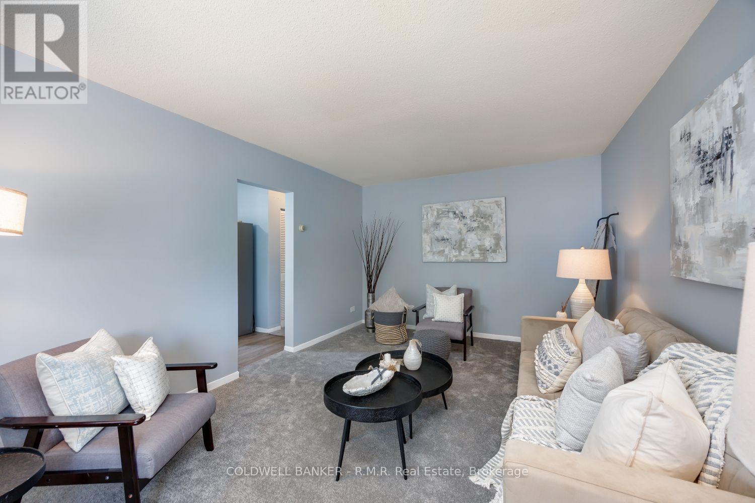 162 Magnolia Avenue, Toronto, Ontario  M1K 3K8 - Photo 7 - E13695346