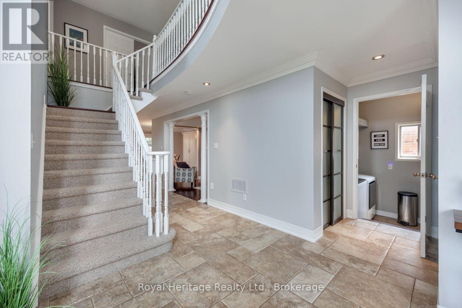 455 Ormond Drive, Oshawa, Ontario  L1K 2L8 - Photo 8 - E13695438