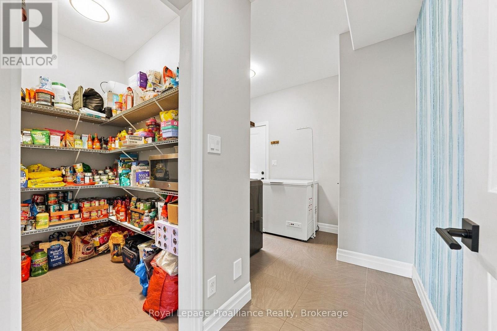 92 Northumberland Boulevard, Quinte West, Ontario  K8V 0L1 - Photo 18 - X13695442