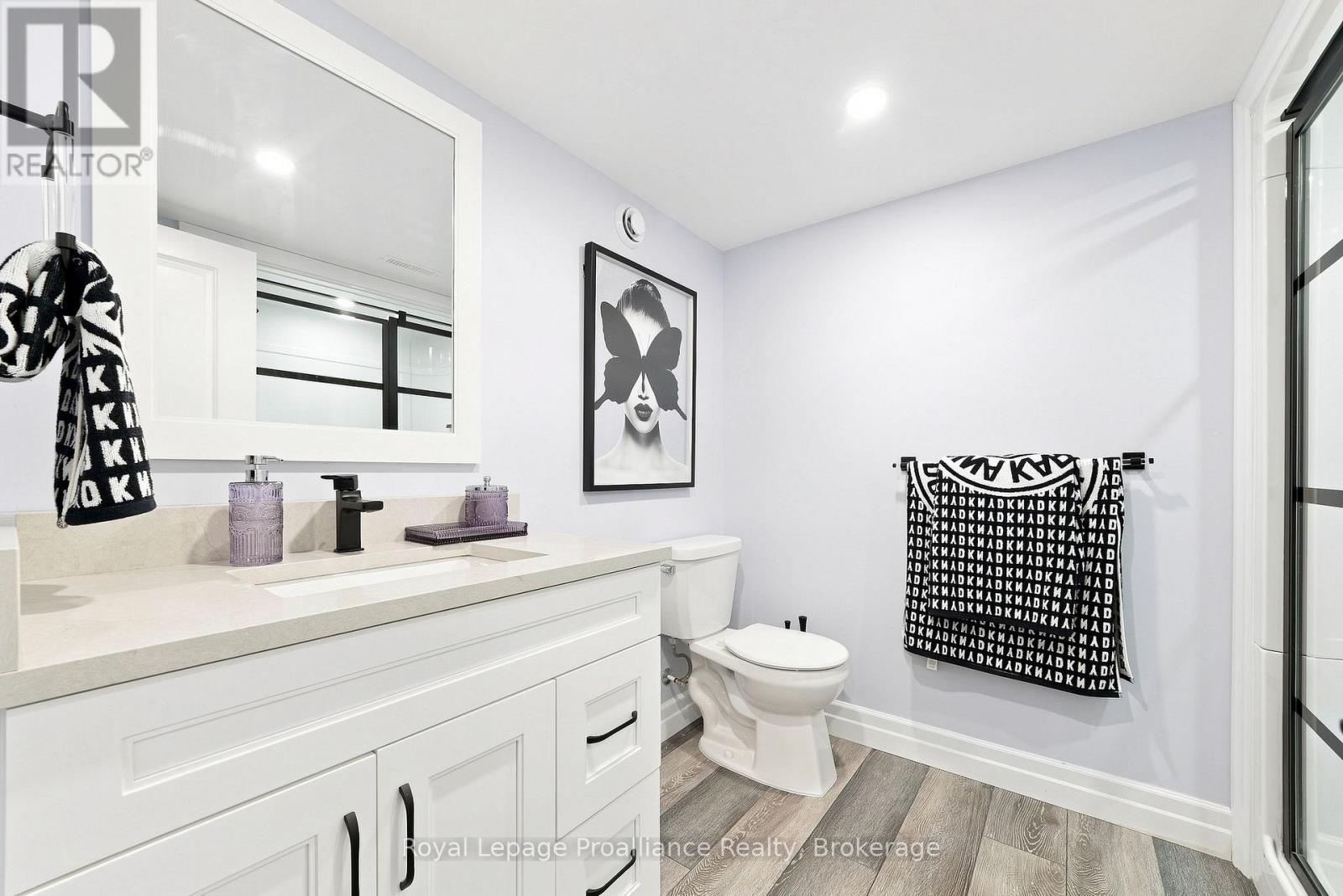 92 Northumberland Boulevard, Quinte West, Ontario  K8V 0L1 - Photo 34 - X13695442