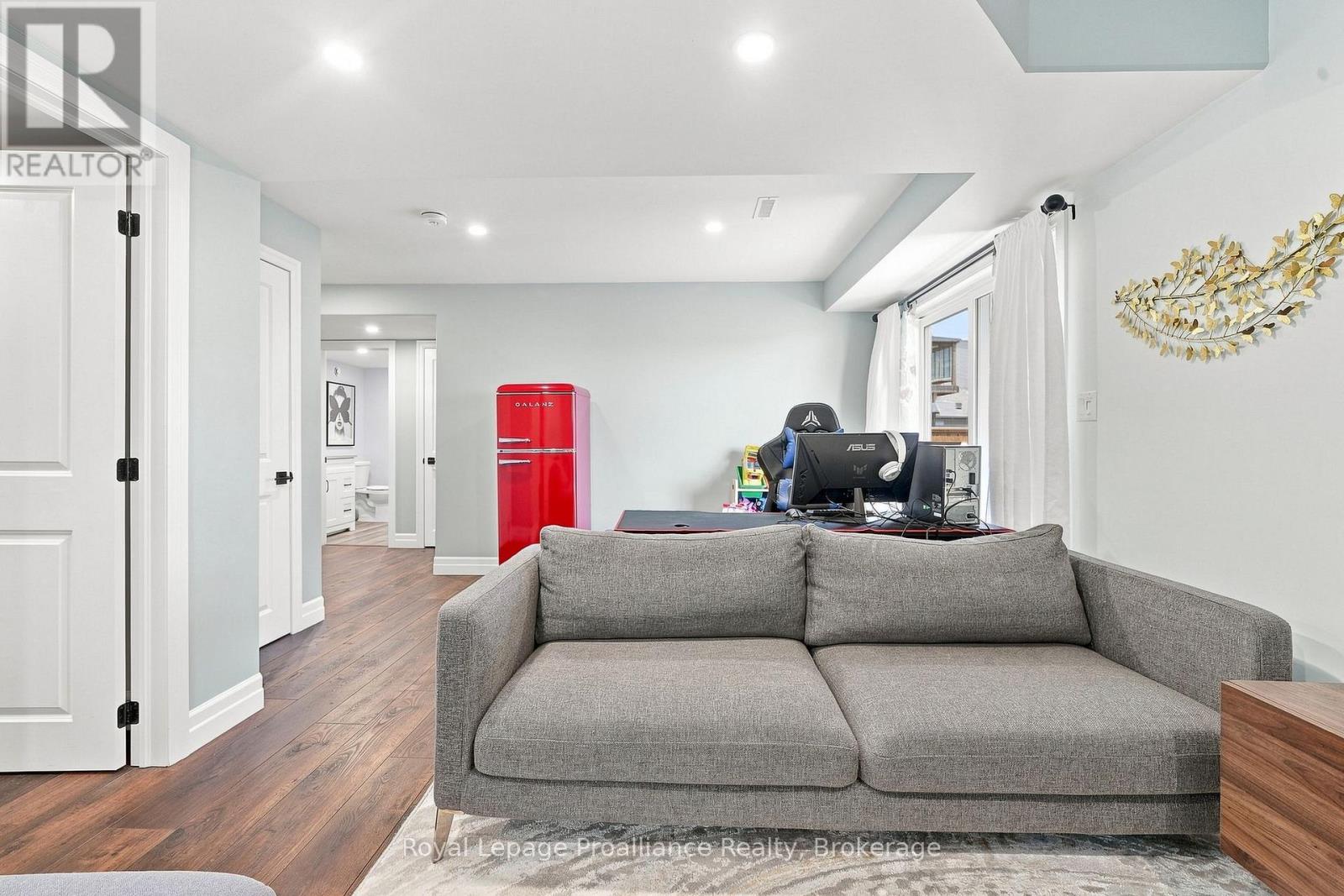 92 Northumberland Boulevard, Quinte West, Ontario  K8V 0L1 - Photo 39 - X13695442