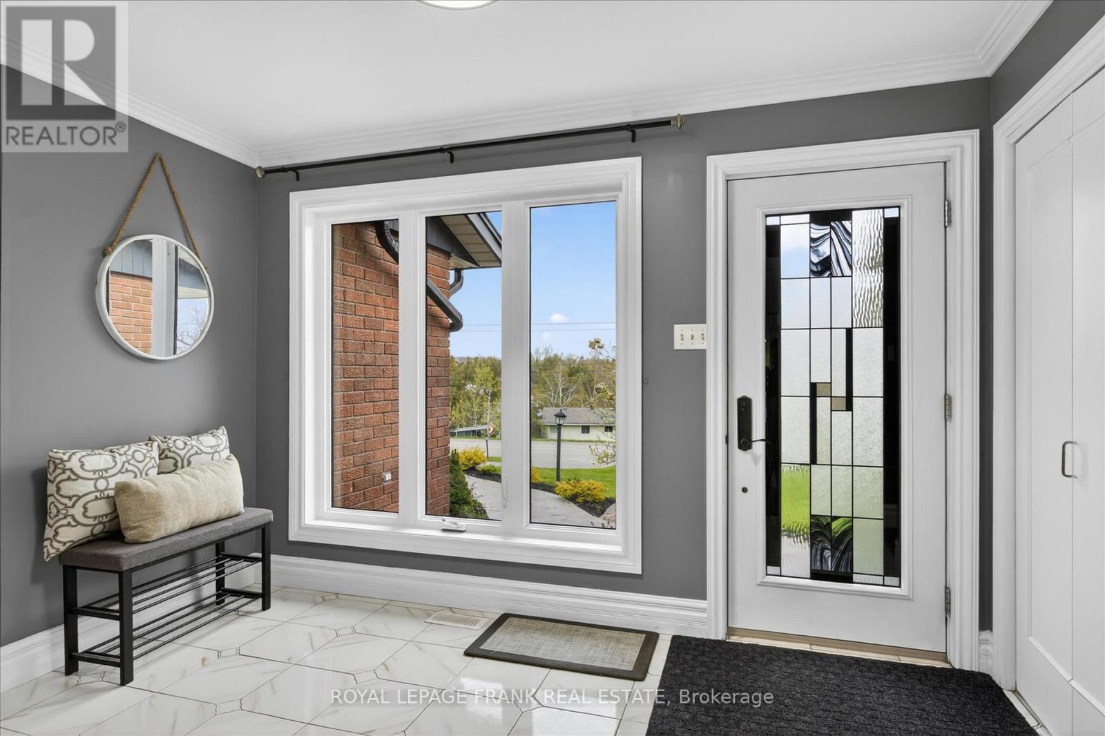 892 Frank Hill Road, Kawartha Lakes, Ontario  K9J 6X3 - Photo 6 - X13695480