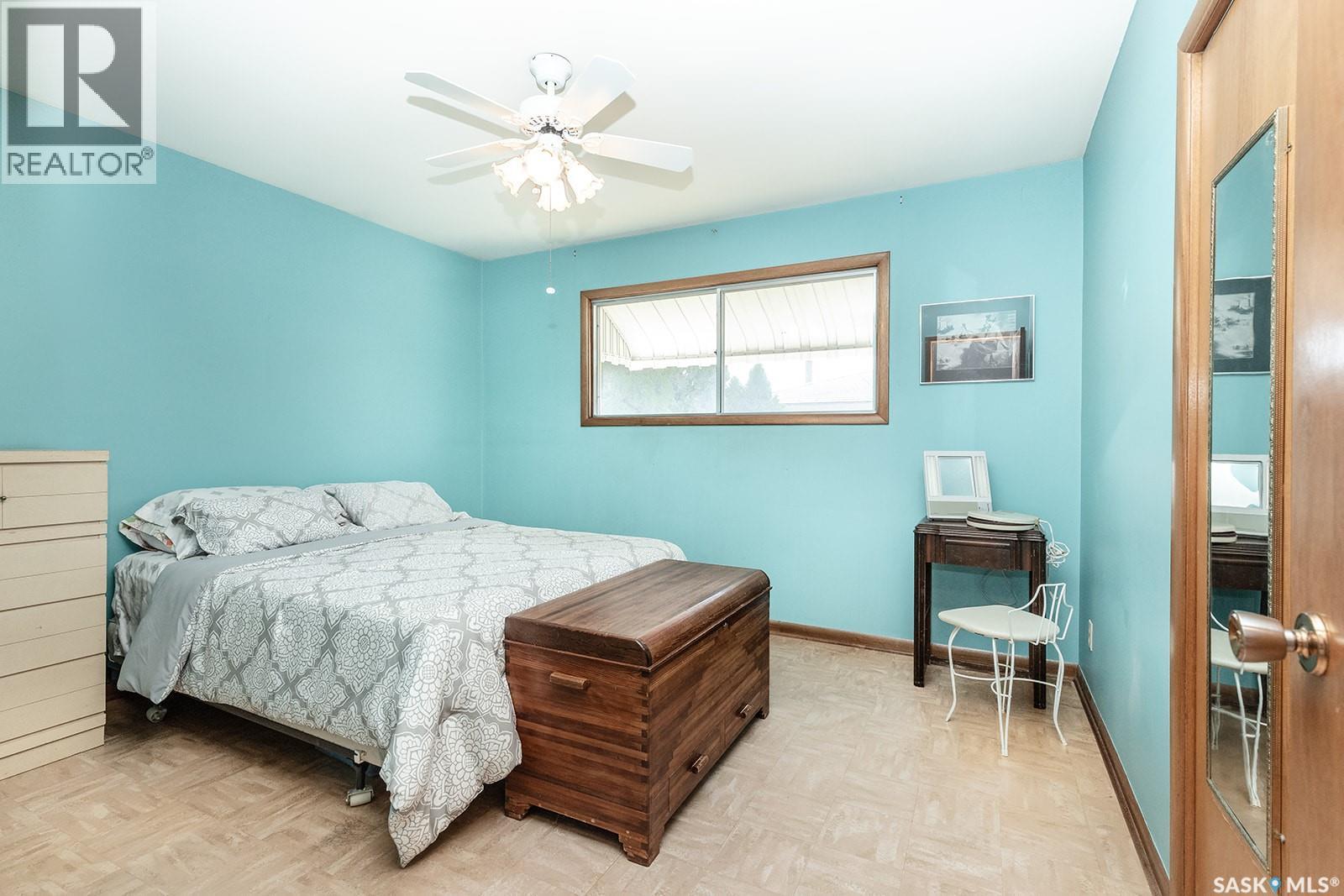 1706 Ruth Street E, Saskatoon, Saskatchewan  S7J 0L9 - Photo 15 - SK045976