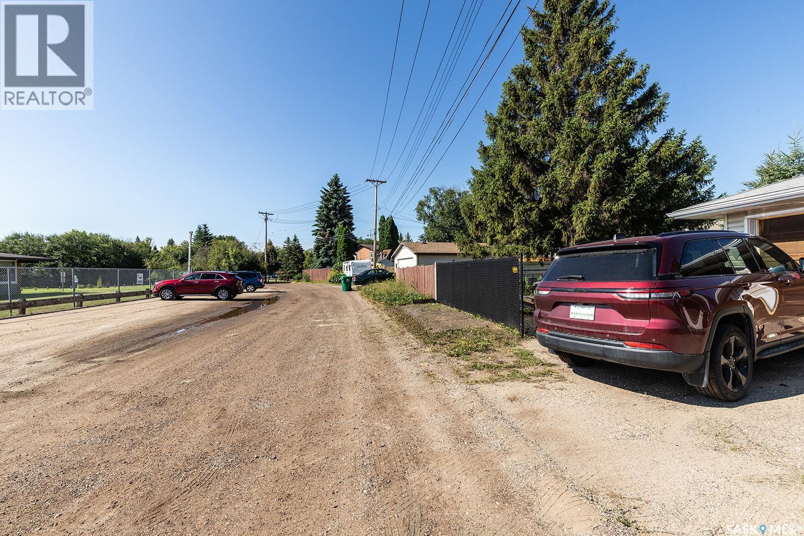 1706 Ruth Street E, Saskatoon, Saskatchewan  S7J 0L9 - Photo 35 - SK045976