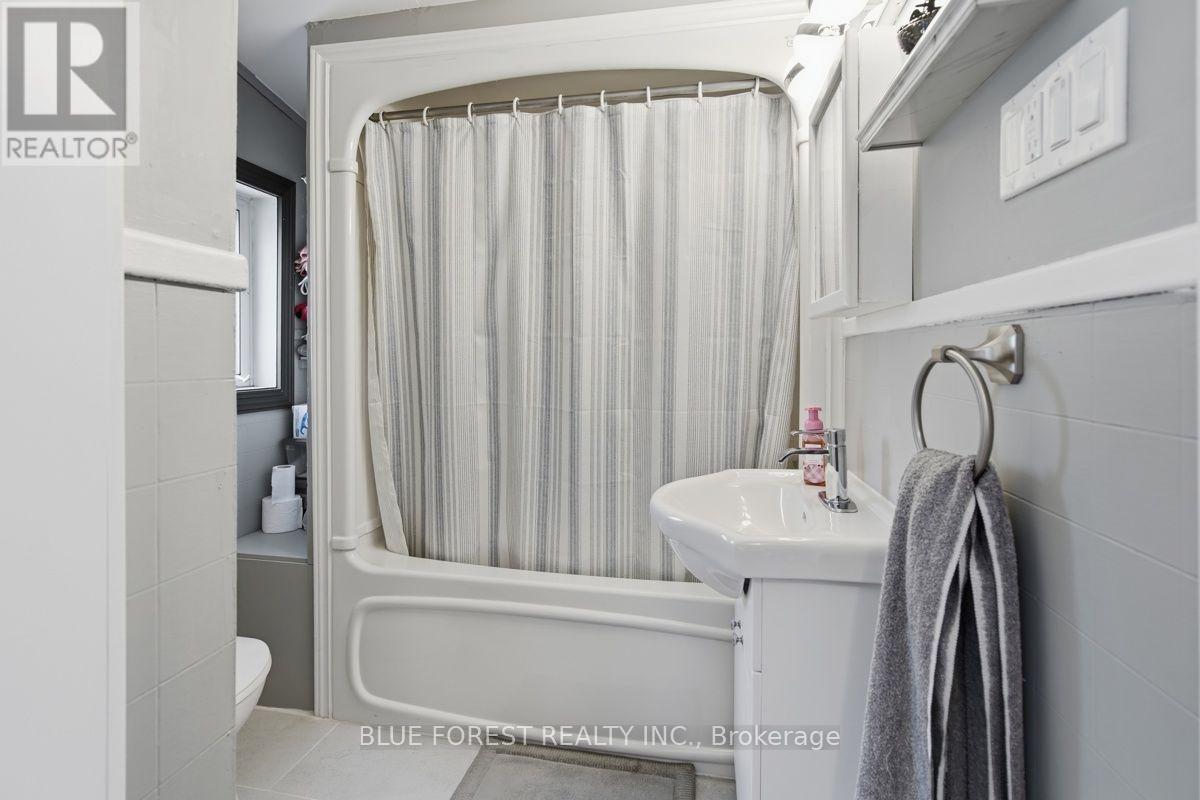 1054 Florence Street, London East, Ontario  N5W 2M8 - Photo 18 - X13695420