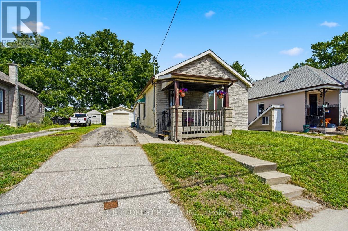 1054 Florence Street, London East, Ontario  N5W 2M8 - Photo 2 - X13695420