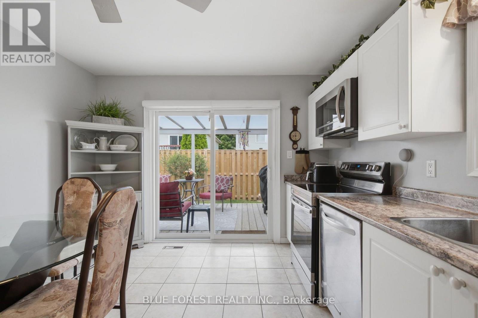 28 - 335 Lighthouse Road, London South, Ontario  N6M 1J8 - Photo 14 - X13695490