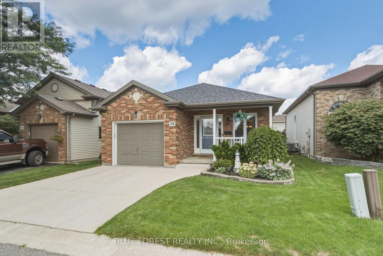 28 - 335 Lighthouse Road, London South, Ontario  N6M 1J8 - Photo 2 - X13695490