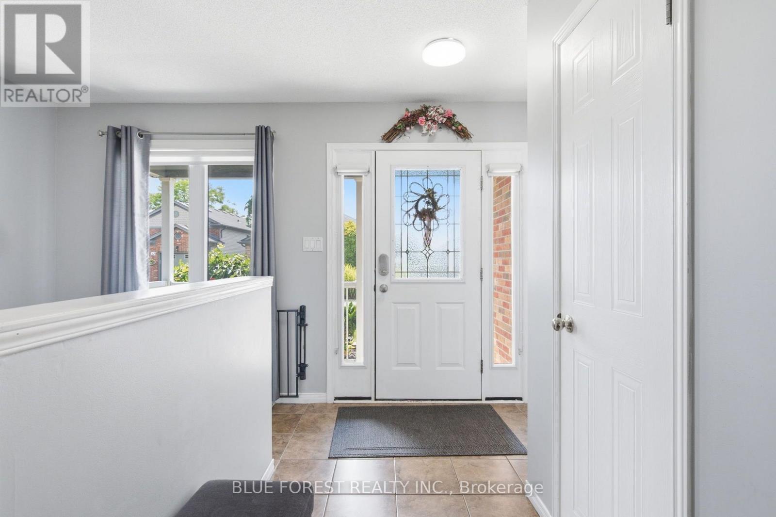 28 - 335 Lighthouse Road, London South, Ontario  N6M 1J8 - Photo 3 - X13695490