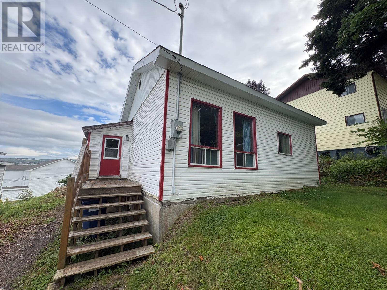 5 Watsons Road, Corner Brook — photo 2
