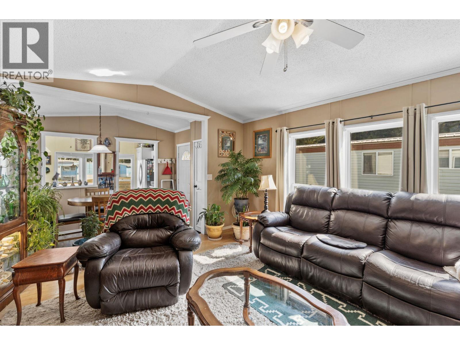 4428 Barriere Town Road Road Unit# 35, Barriere, British Columbia  V0E 1E0 - Photo 15 - 10395700