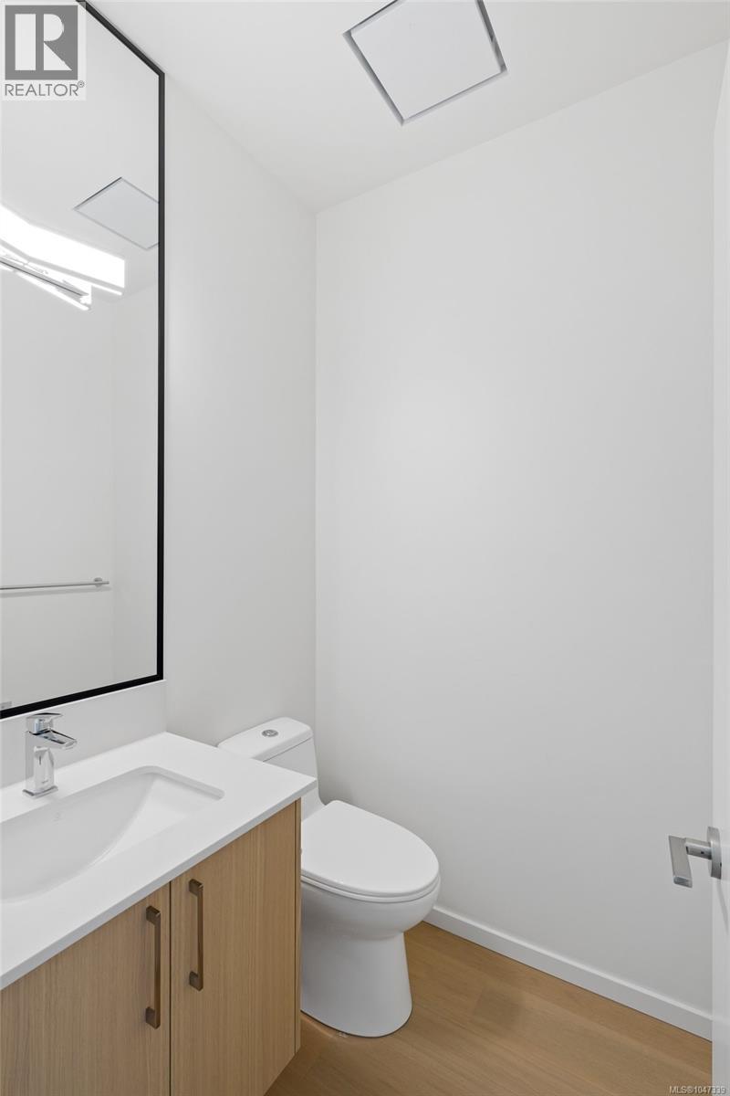 3 2525 Rothesay Ave, Sidney, British Columbia  V8L 2B9 - Photo 8 - 1047339