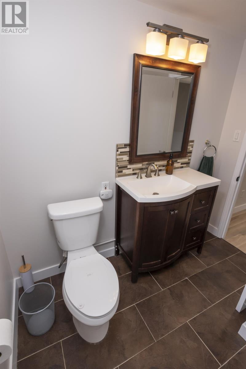 2035 Hamilton Ave, Thunder Bay, Ontario  P7E 4Y3 - Photo 30 - TB2602406