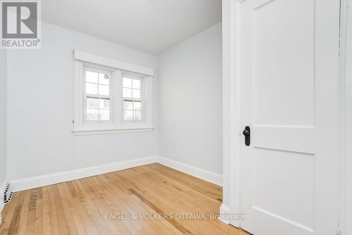475 Golden Avenue, Ottawa, Ontario  K2A 2E4 - Photo 19 - X13695488