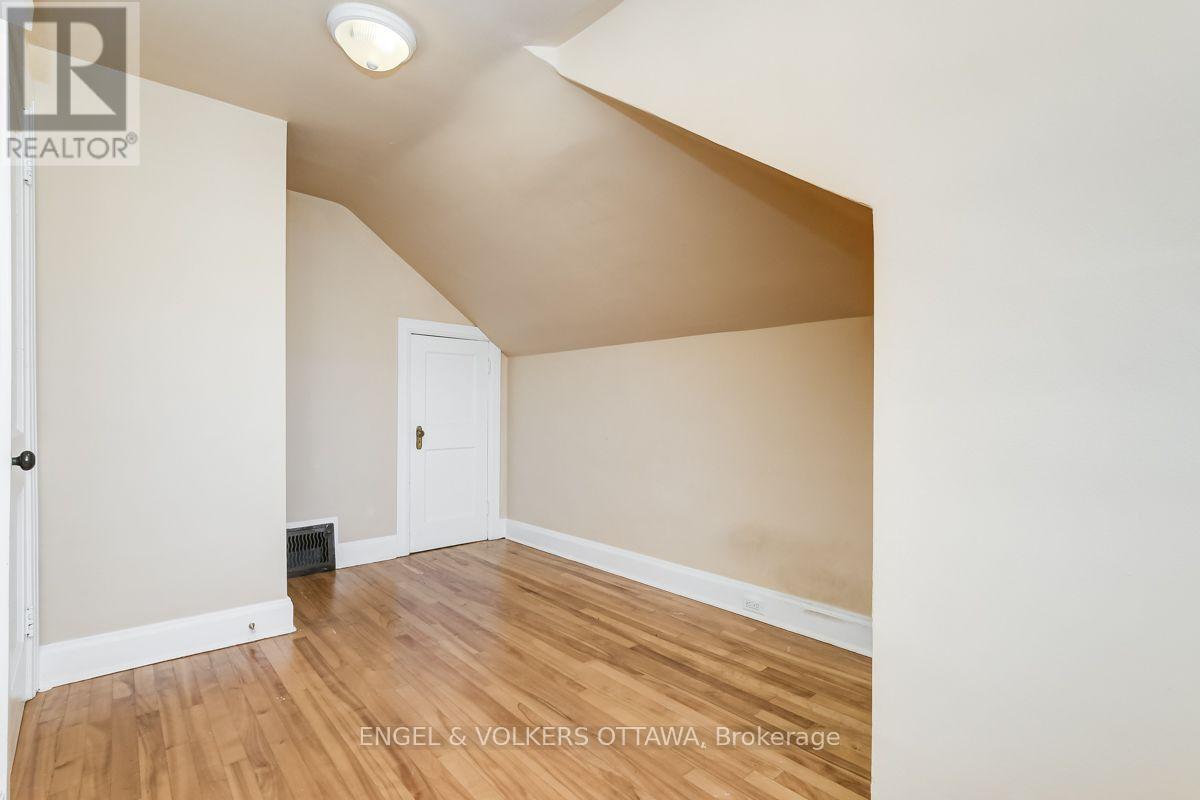 475 Golden Avenue, Ottawa, Ontario  K2A 2E4 - Photo 22 - X13695488