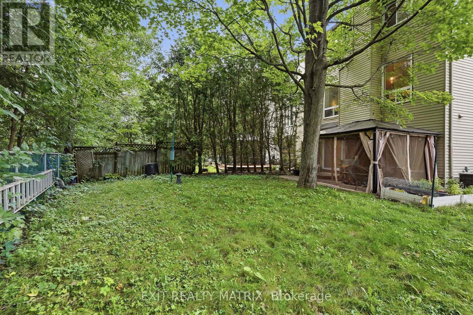 270 Fernleaf Crescent, Ottawa, Ontario  K1E 2Z4 - Photo 30 - X13695498