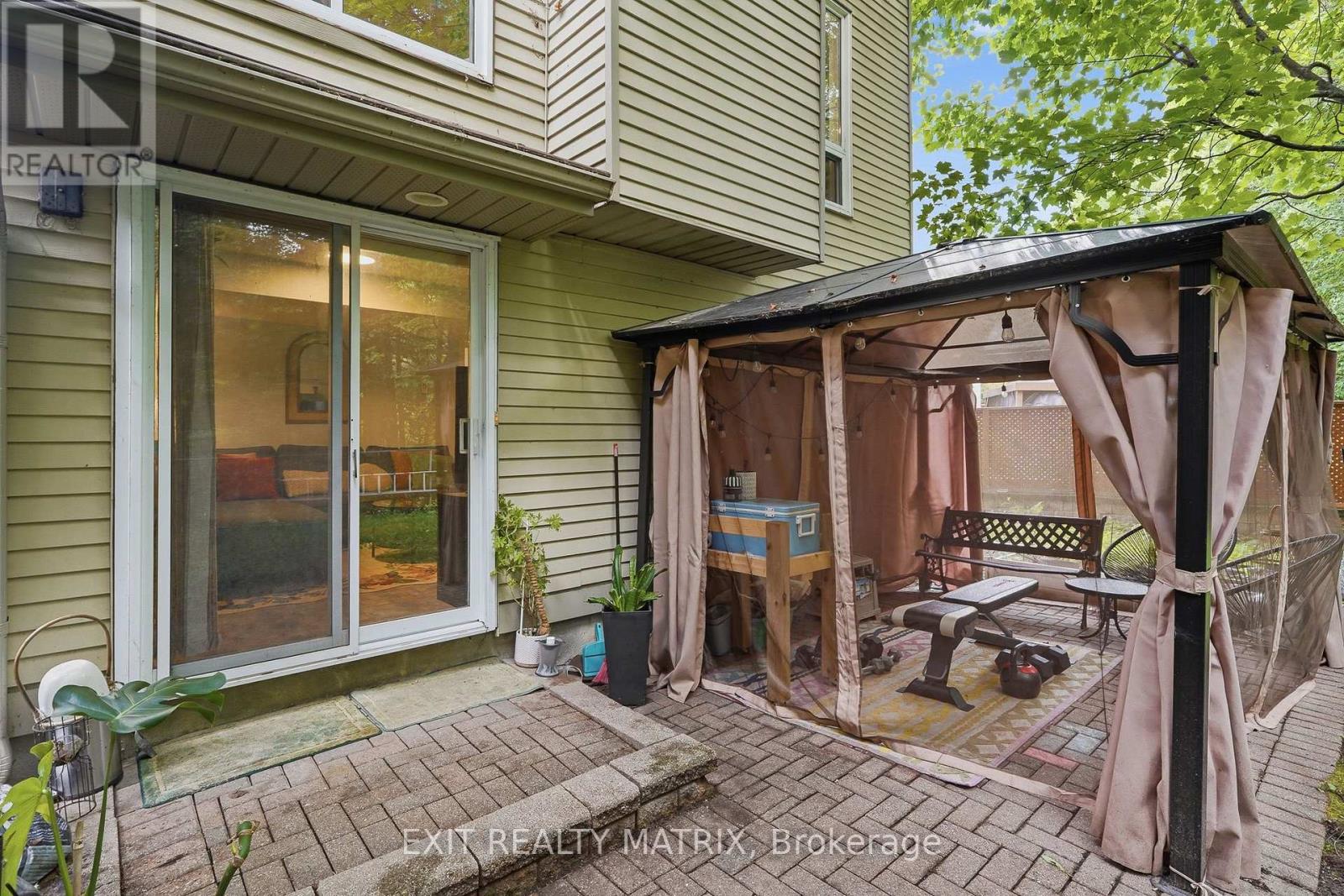 270 Fernleaf Crescent, Ottawa, Ontario  K1E 2Z4 - Photo 32 - X13695498