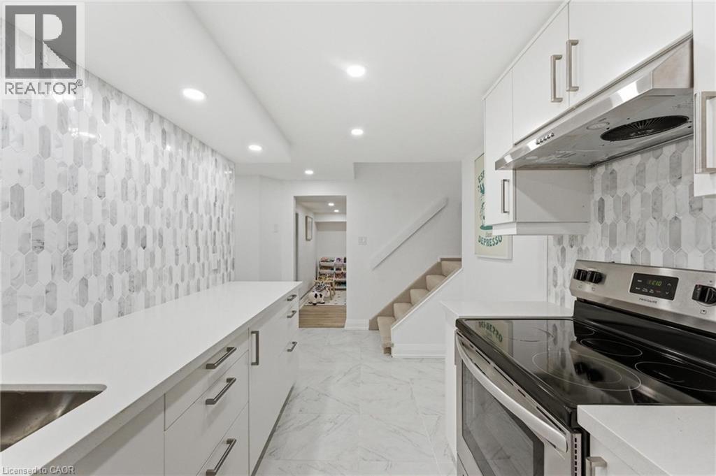 138 Miller Drive, Ancaster, Ontario L9G 4W4 - Photo 39 - 40847700