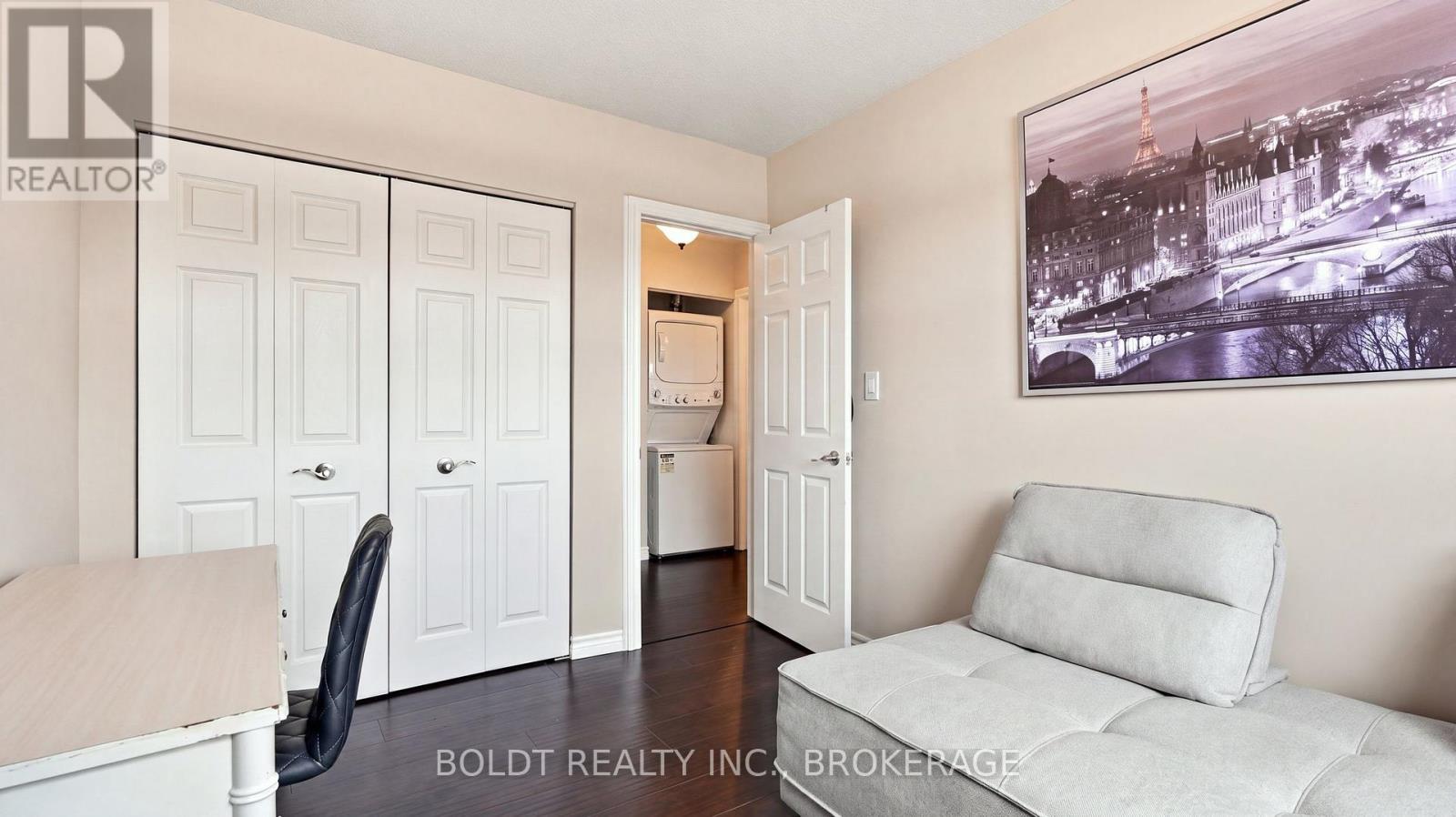 307 - 264 Oakdale Avenue, St. Catharines, Ontario  L2P 2K4 - Photo 21 - X13695392