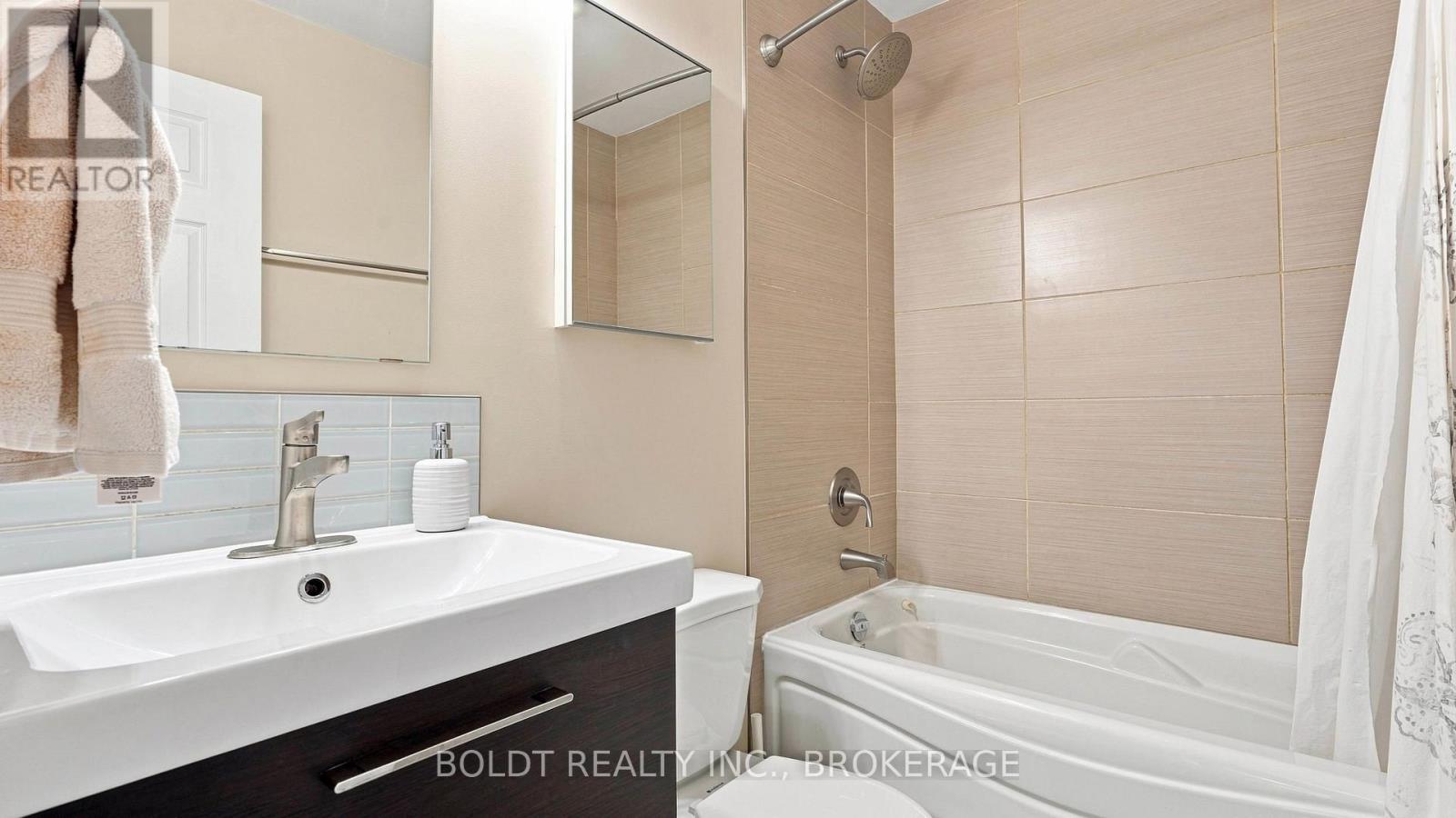 307 - 264 Oakdale Avenue, St. Catharines, Ontario  L2P 2K4 - Photo 23 - X13695392