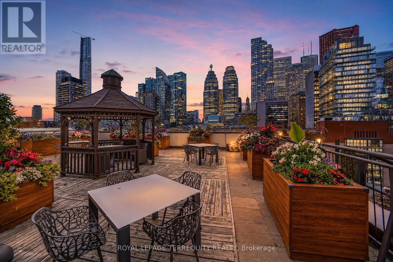 208 - 35 Church Street, Toronto, Ontario  M5E 1T3 - Photo 46 - C13695380