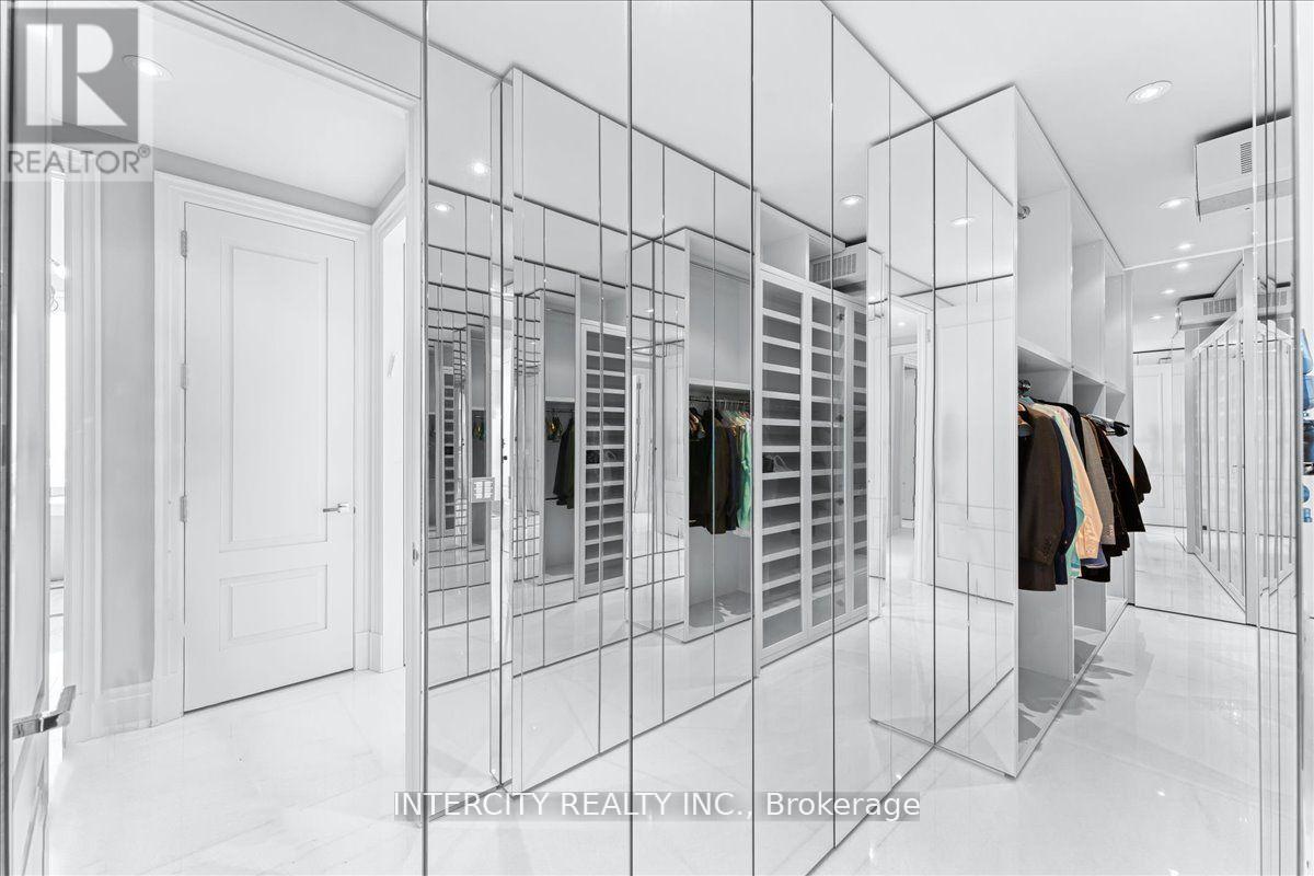4001 - 50 Yorkville Avenue, Toronto, Ontario  M4W 0A3 - Photo 33 - C13695440