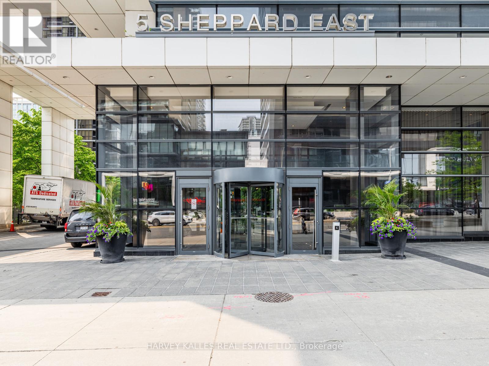 2121 - 5 Sheppard Avenue E, Toronto, Ontario  M2N 2Z8 - Photo 2 - C13695466