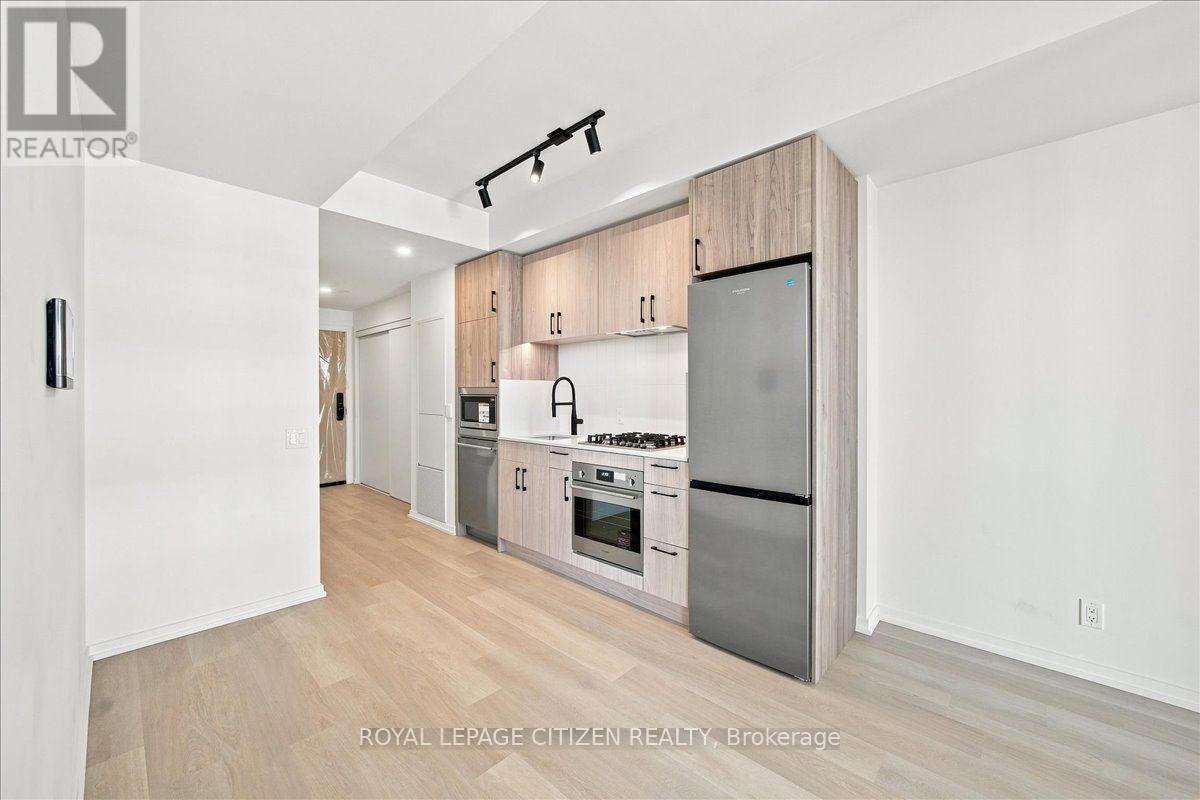 1410 - 109 Erskine Avenue, Toronto, Ontario  M4P 0G8 - Photo 11 - C13695506