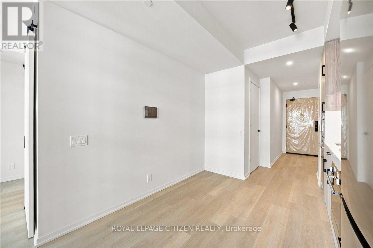 1410 - 109 Erskine Avenue, Toronto, Ontario  M4P 0G8 - Photo 12 - C13695506