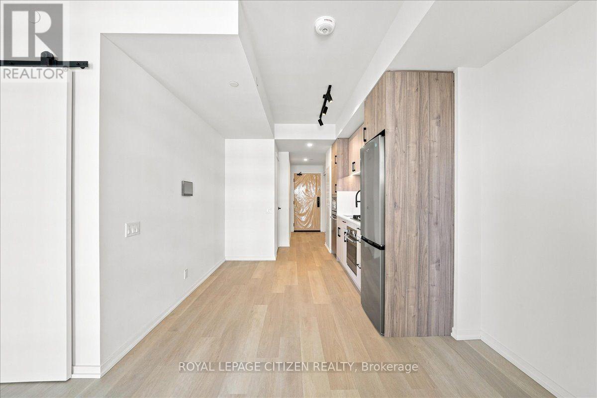 1410 - 109 Erskine Avenue, Toronto, Ontario  M4P 0G8 - Photo 15 - C13695506