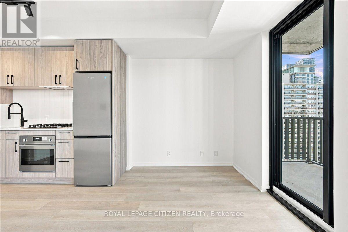 1410 - 109 Erskine Avenue, Toronto, Ontario  M4P 0G8 - Photo 17 - C13695506