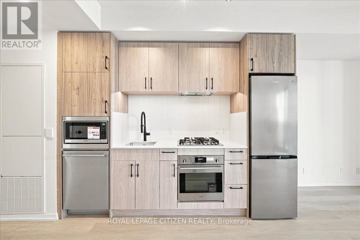 1410 - 109 Erskine Avenue, Toronto, Ontario  M4P 0G8 - Photo 9 - C13695506