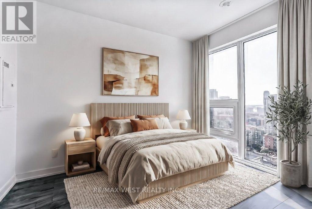 2808 - 100 Queen Street E, Toronto, Ontario  M5C 0B5 - Photo 11 - C13695510