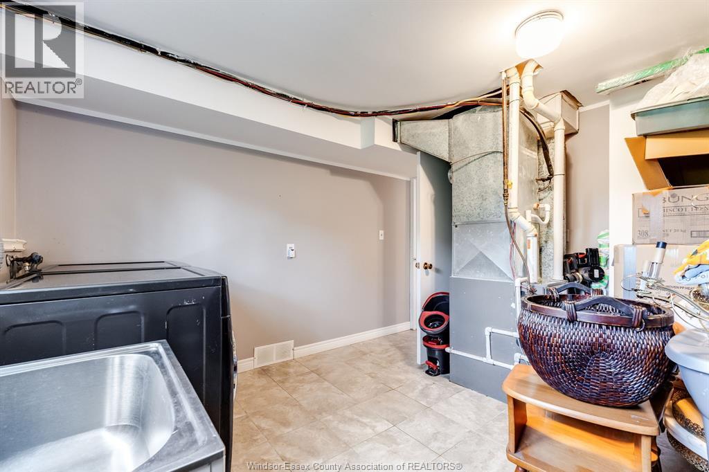 37 Elizabeth Crescent, Leamington, Ontario  N8H 4Y4 - Photo 31 - 26020343