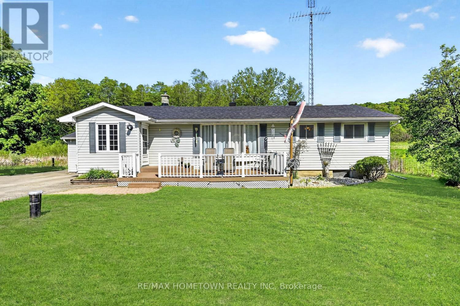 1404 HALLECKS ROAD E, Elizabethtown-Kitley, Ontario