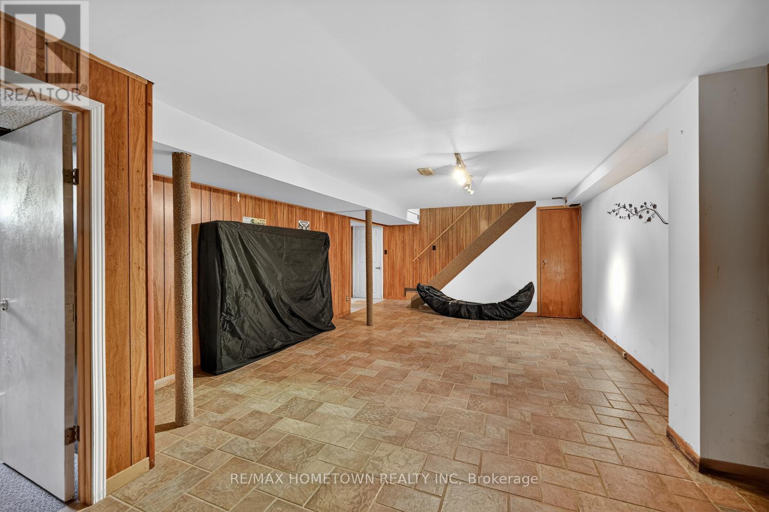 1404 Hallecks Road E, Elizabethtown-Kitley, Ontario  K6V 5T3 - Photo 22 - X13695348