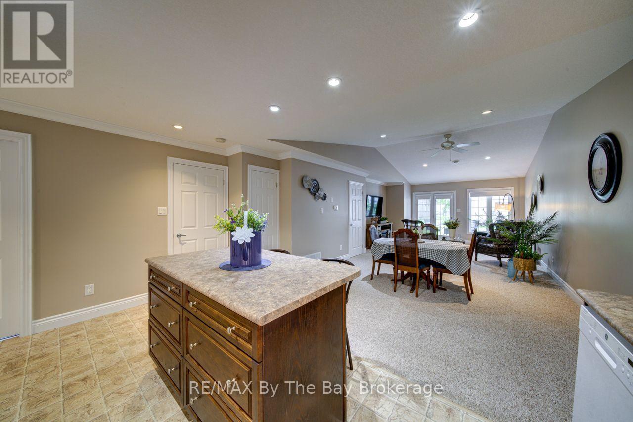 15 Meadow Lane, Wasaga Beach, Ontario  L9Z 2P2 - Photo 17 - S13695462