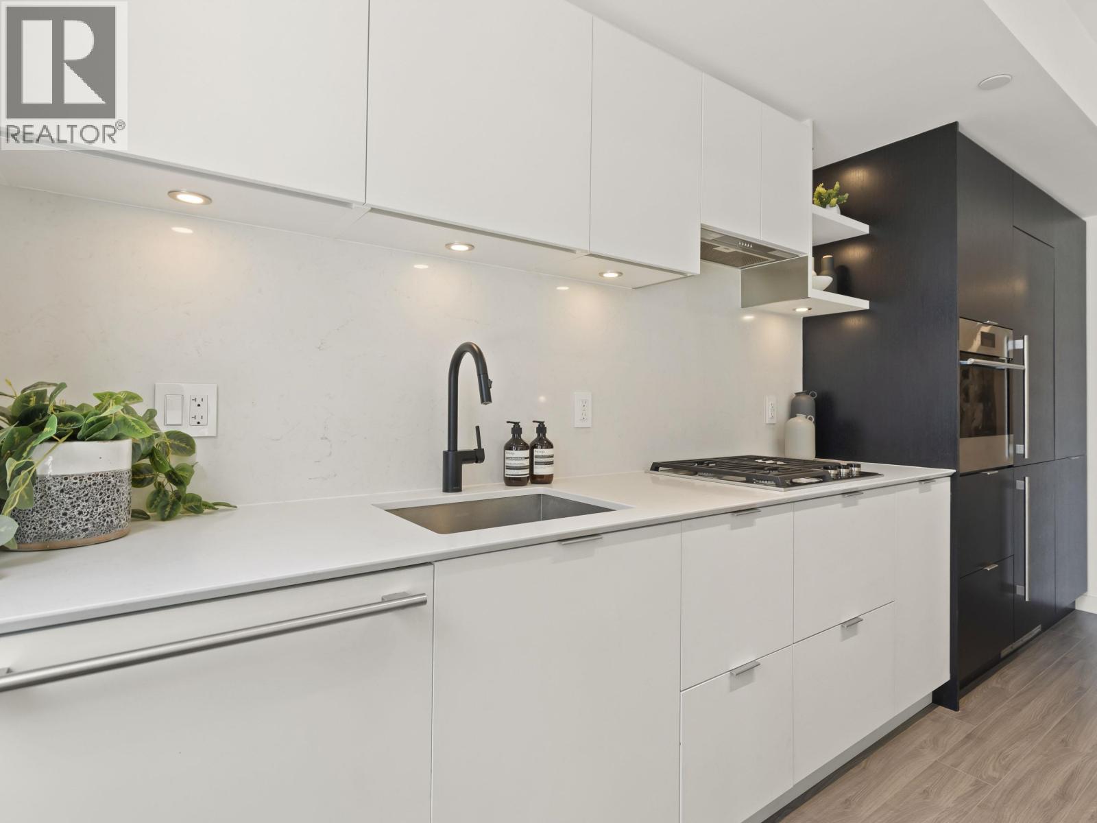 301 210 E 5th Avenue, Vancouver, British Columbia  V5T 0K1 - Photo 5 - R3157495