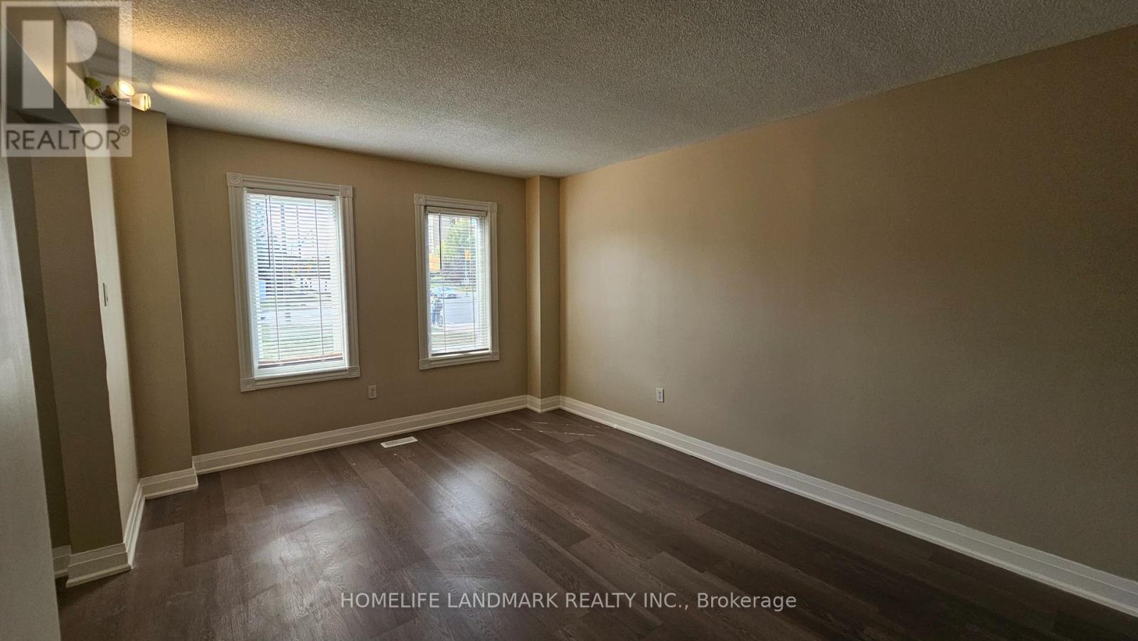 93 Yorkland Street, Richmond Hill (Devonsleigh), Ontario  L4C 9Z5 - Photo 8 - N13695364