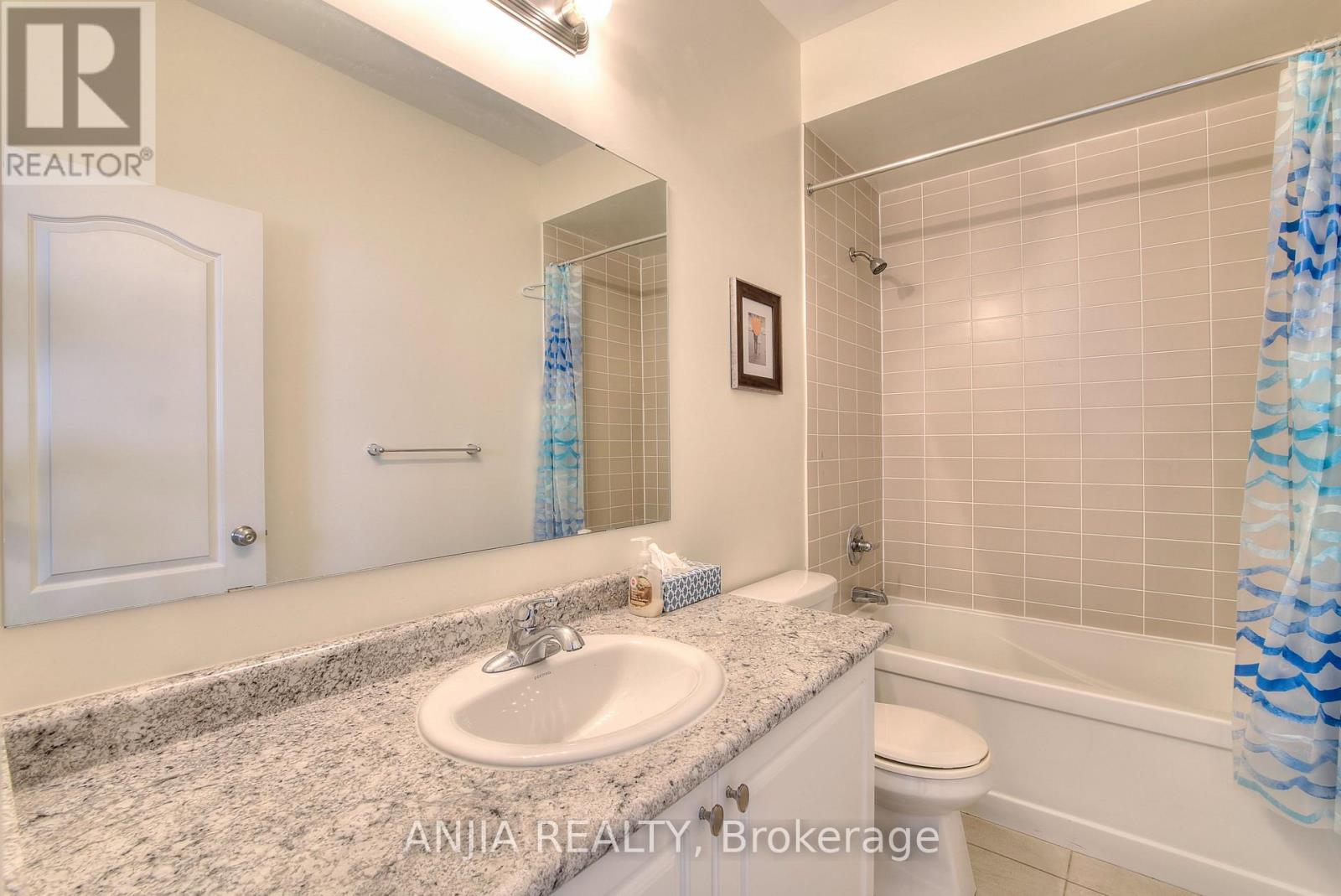 80 Radial Drive E, Aurora, Ontario  L4G 0Z8 - Photo 17 - N13695414