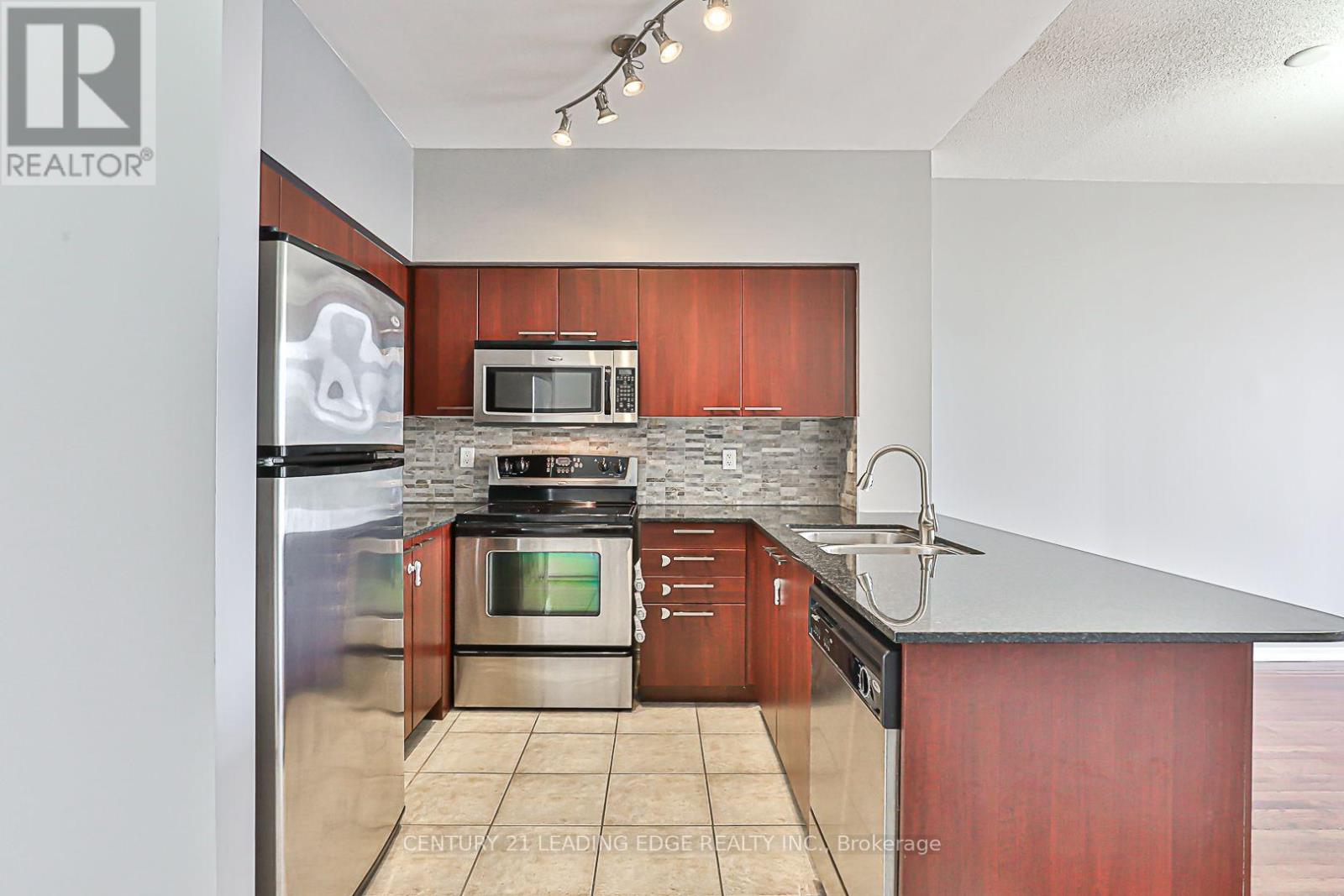 Ph5 - 350 Red Maple Road, Richmond Hill (Langstaff), Ontario  L4C 0T5 - Photo 8 - N13695482