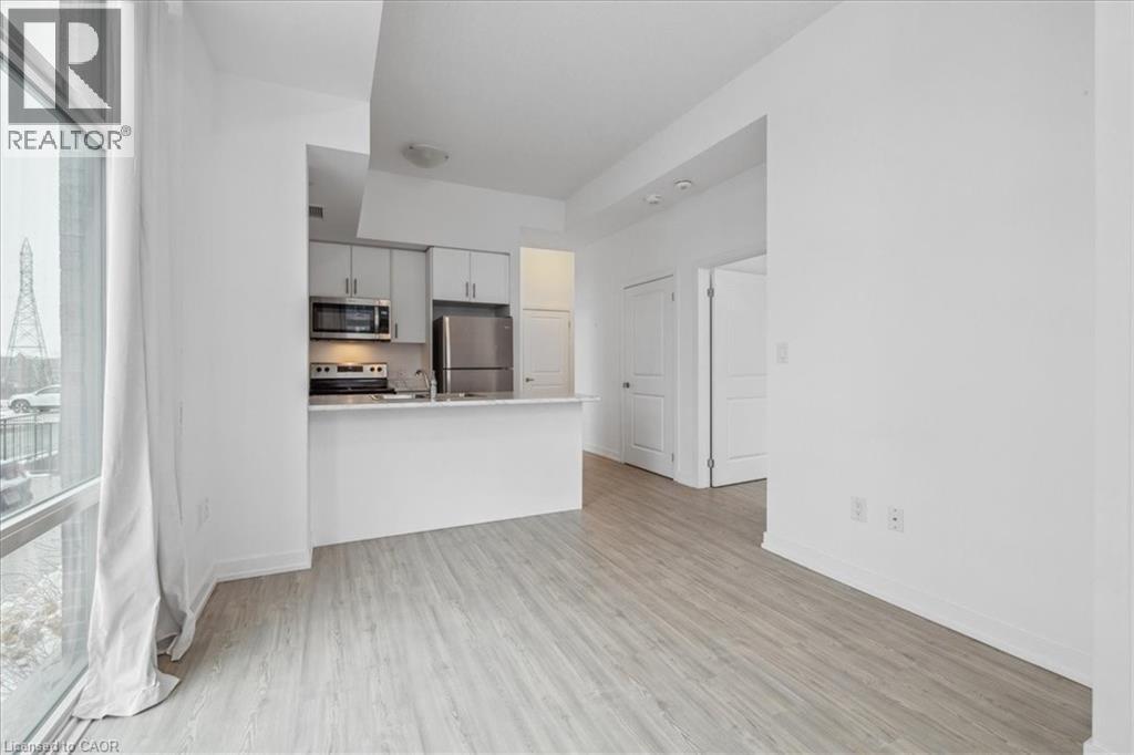 450 DUNDAS Street E Unit# 115